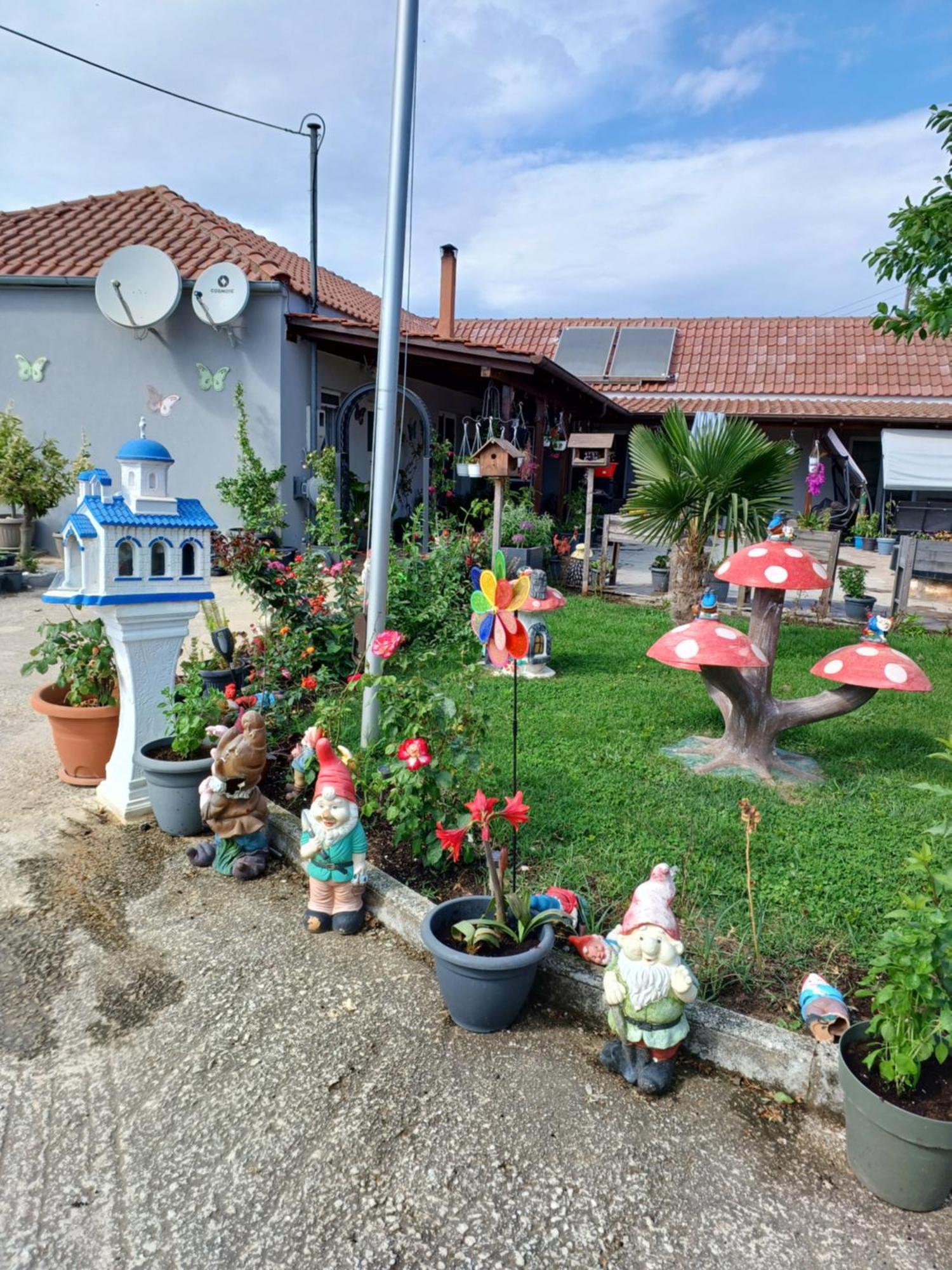 Zwergendorf Apartment Chaidefto Екстериор снимка
